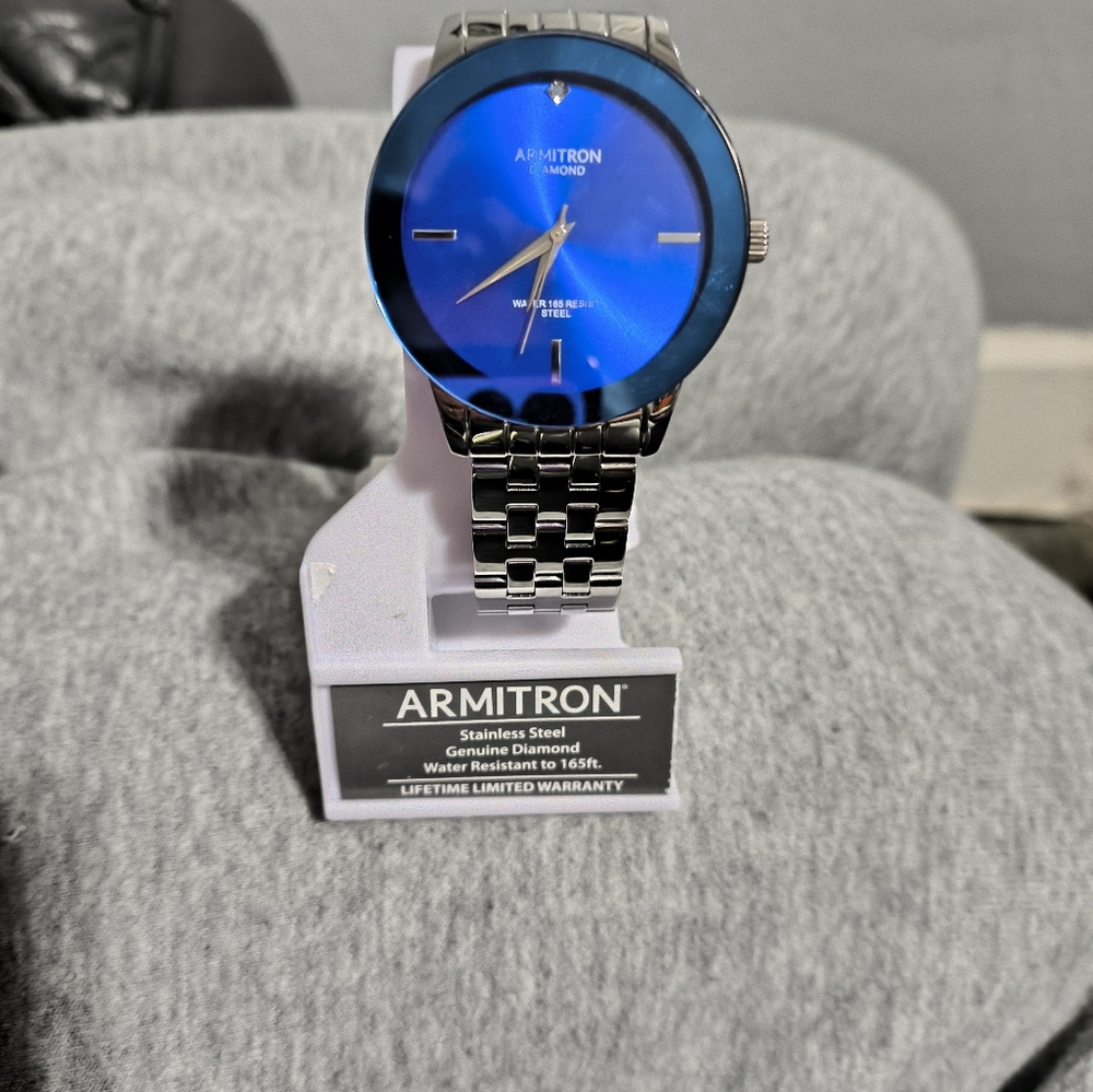 Men's watch